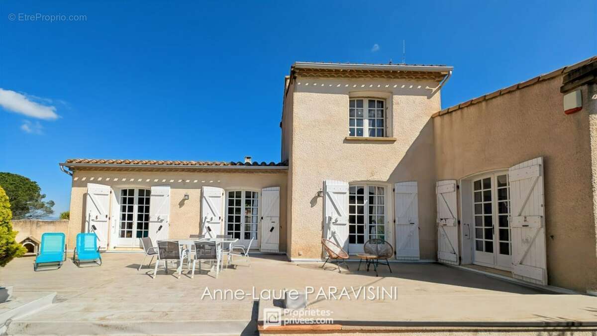 Maison à PALAJA