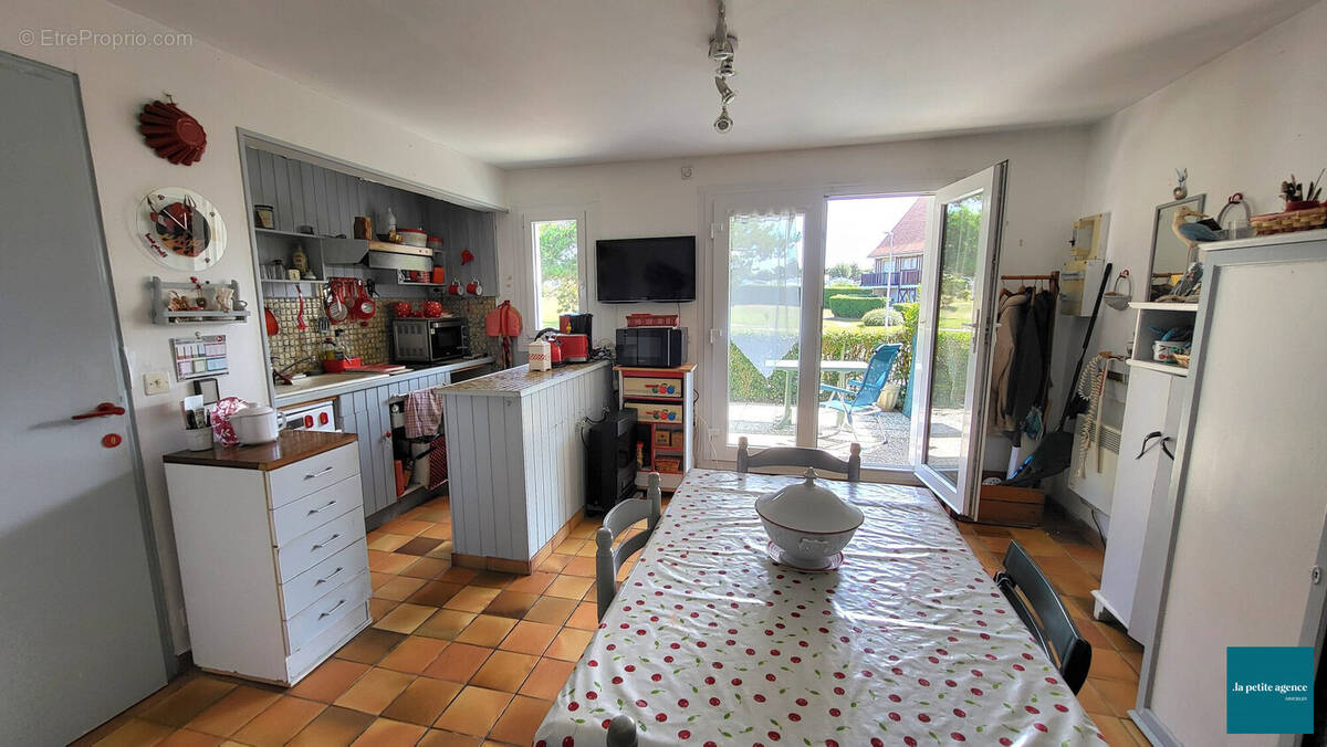 Appartement à MERVILLE-FRANCEVILLE-PLAGE