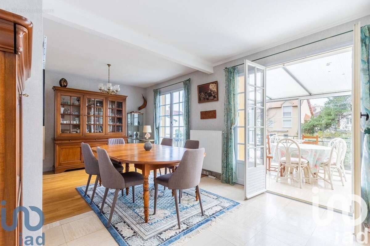 Photo 6 - Maison à MORANGIS