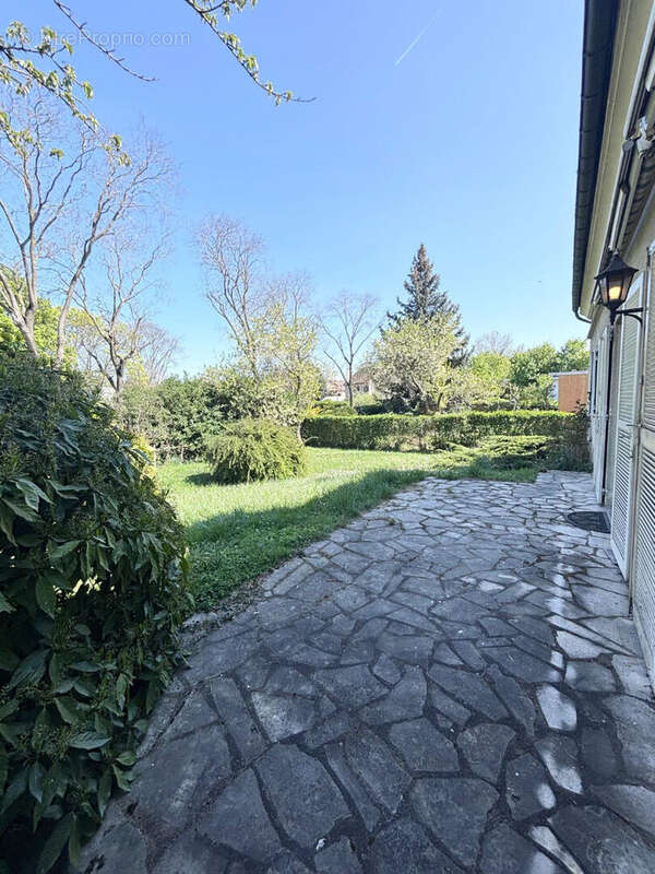 Maison à NOISY-LE-SEC