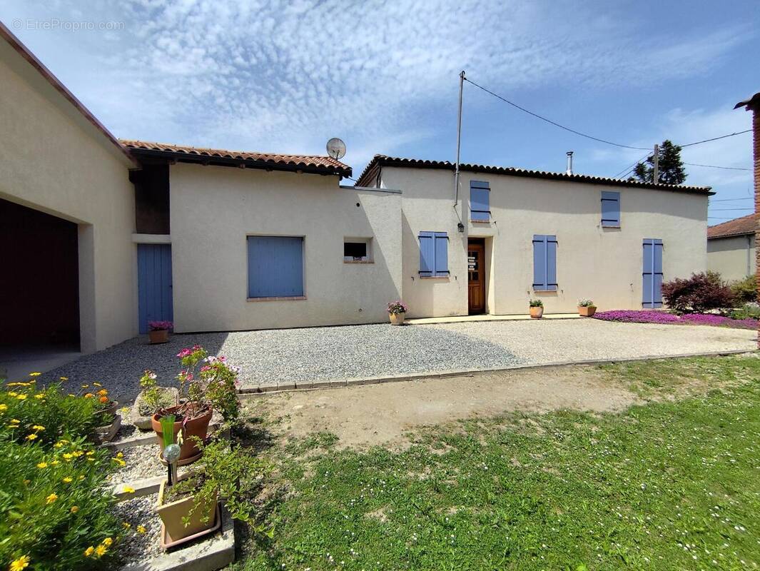 Photo 1 - Maison à SAINT-NICOLAS-DE-LA-GRAVE