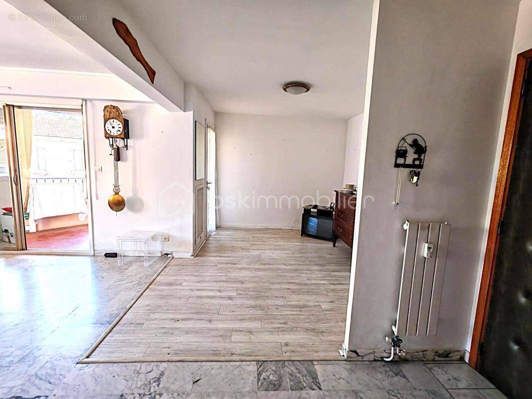 Appartement à HYERES