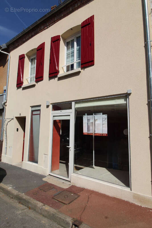 Appartement à CHATEAUNEUF-EN-THYMERAIS