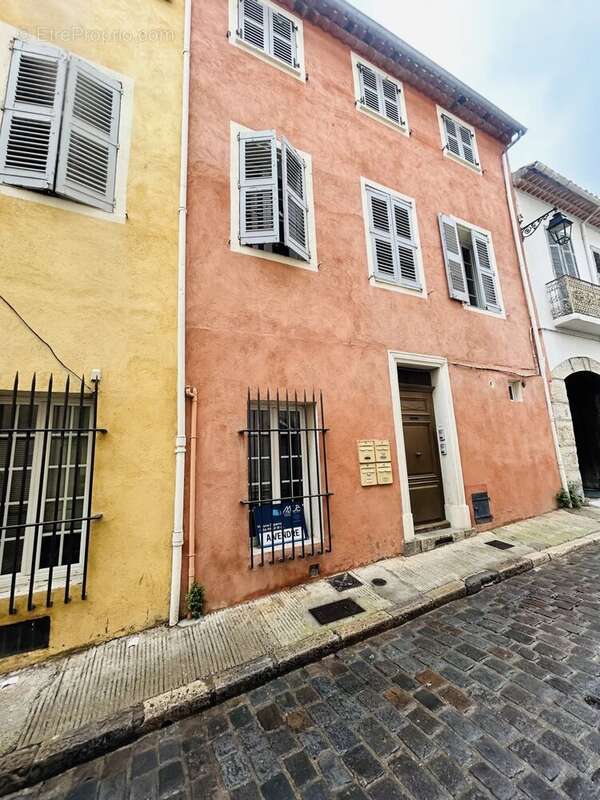 Appartement à DRAGUIGNAN