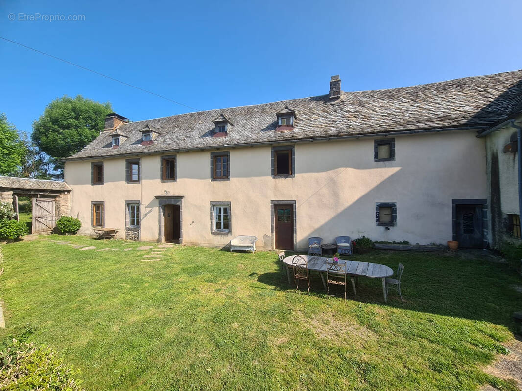 Maison à CONDOM-D&#039;AUBRAC
