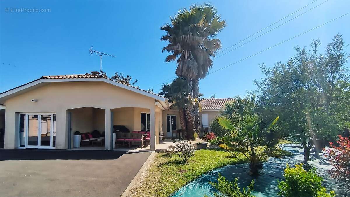 Maison à EYSINES