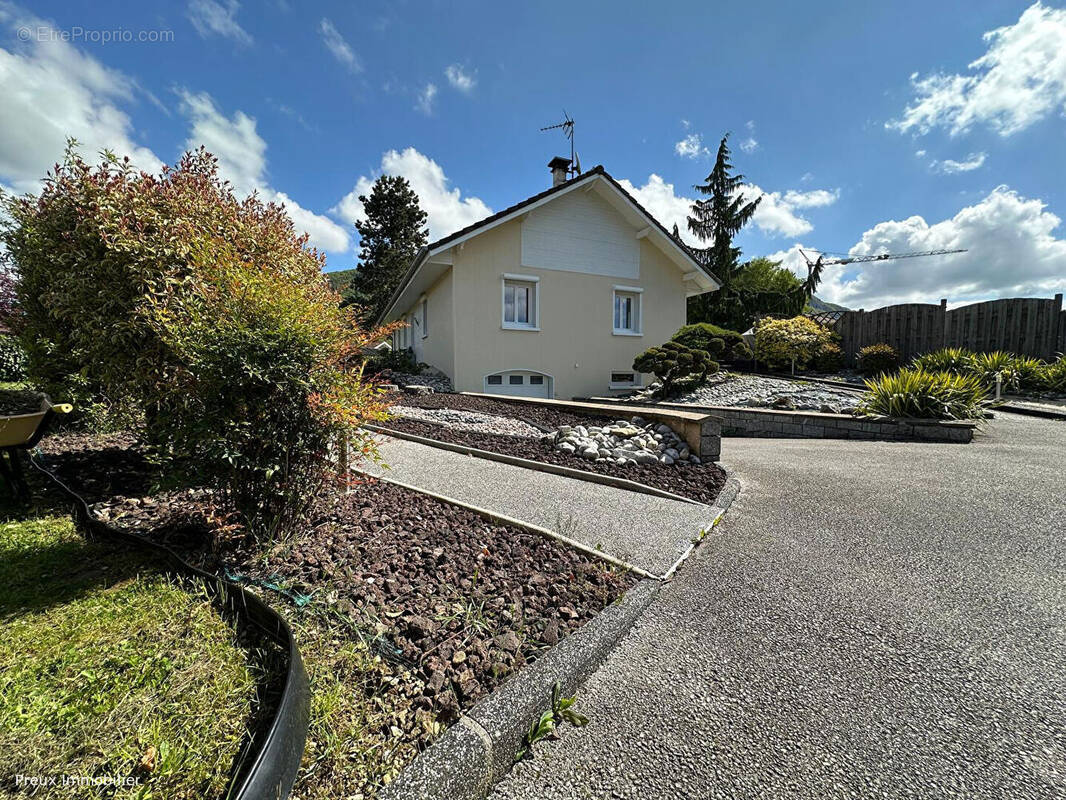Maison à SILLINGY