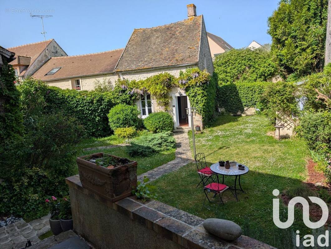 Photo 1 - Maison à DANNEMOIS