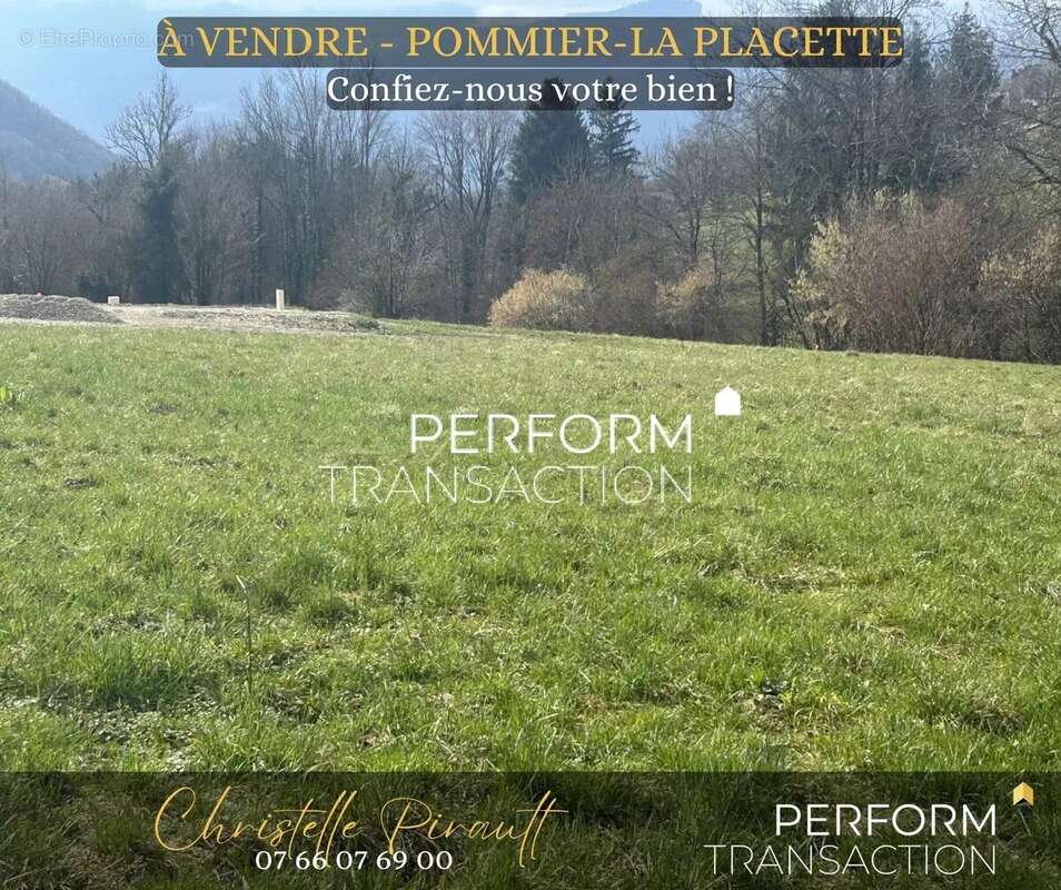 Terrain à POMMIERS-LA-PLACETTE