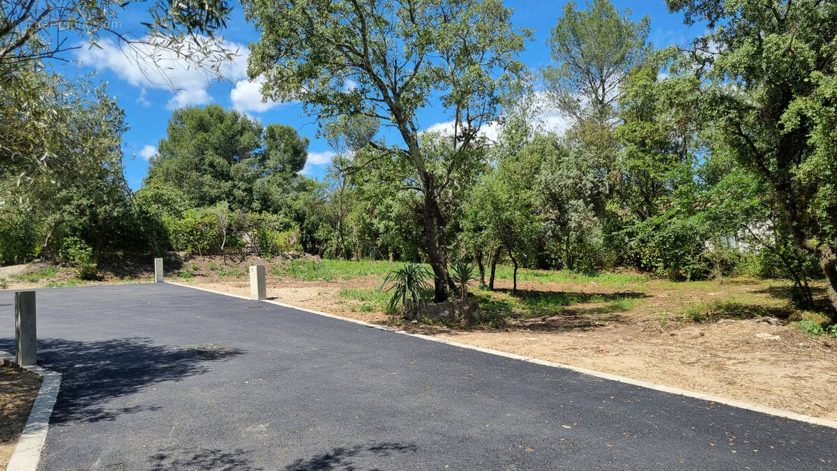 Terrain à VILLEVIEILLE
