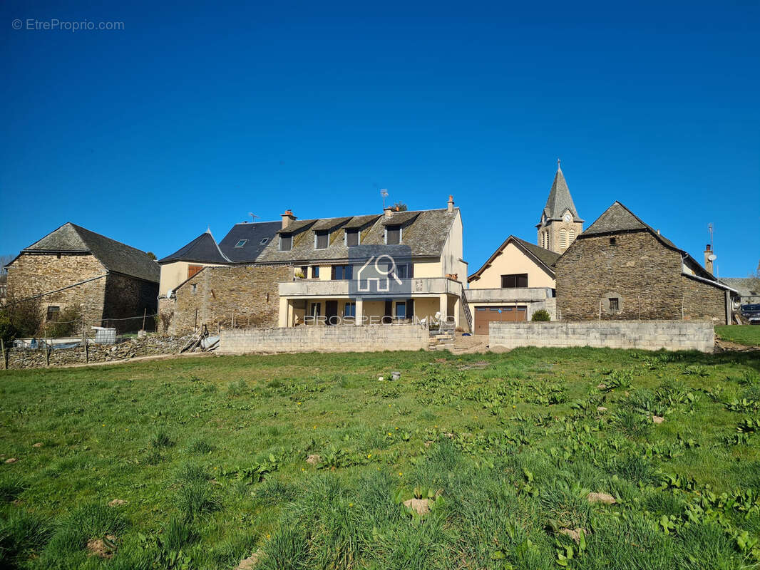 Maison à ESPALION