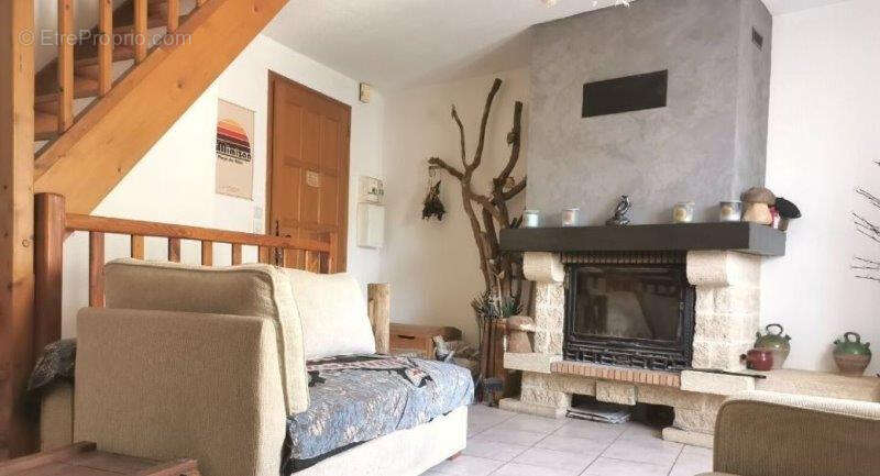 Maison à ROQUEFERE