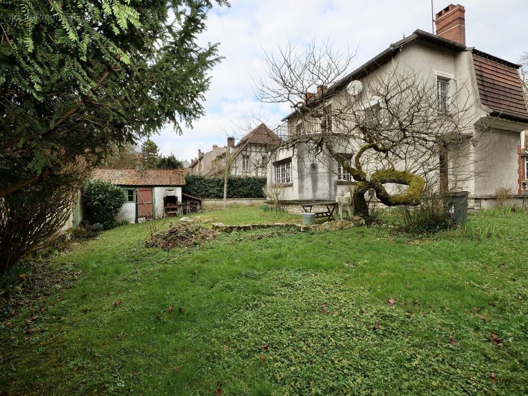 Maison à MELUN