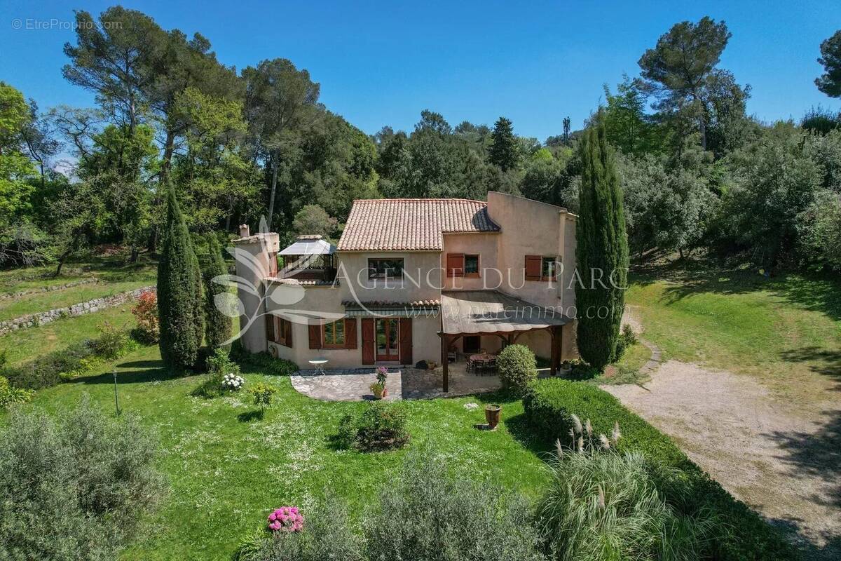 Maison à OPIO