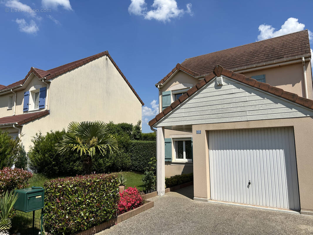 Maison à GONESSE