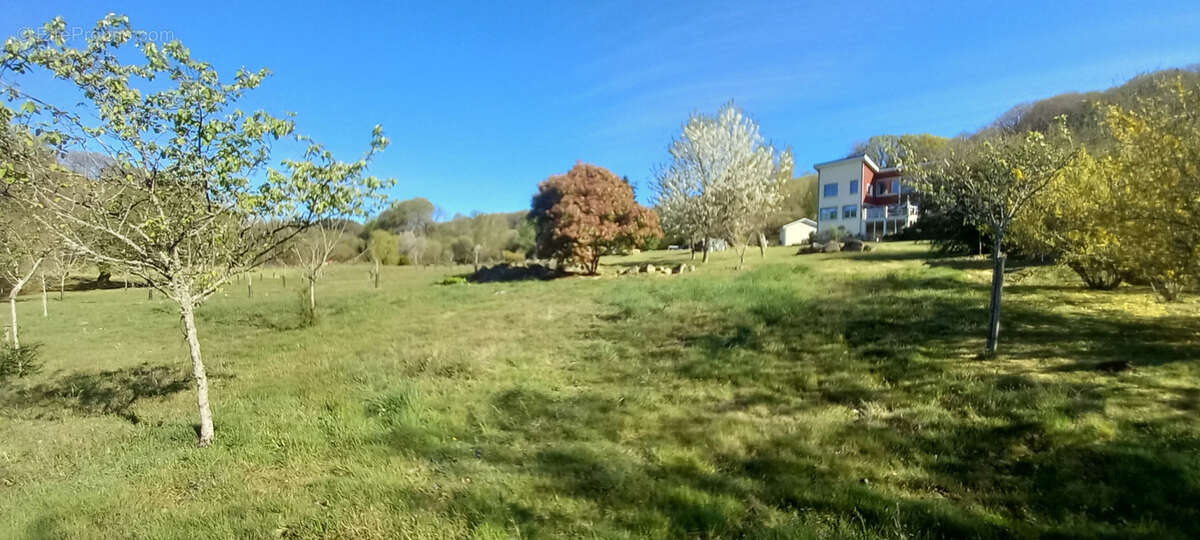 Maison à SAINTE-FEYRE
