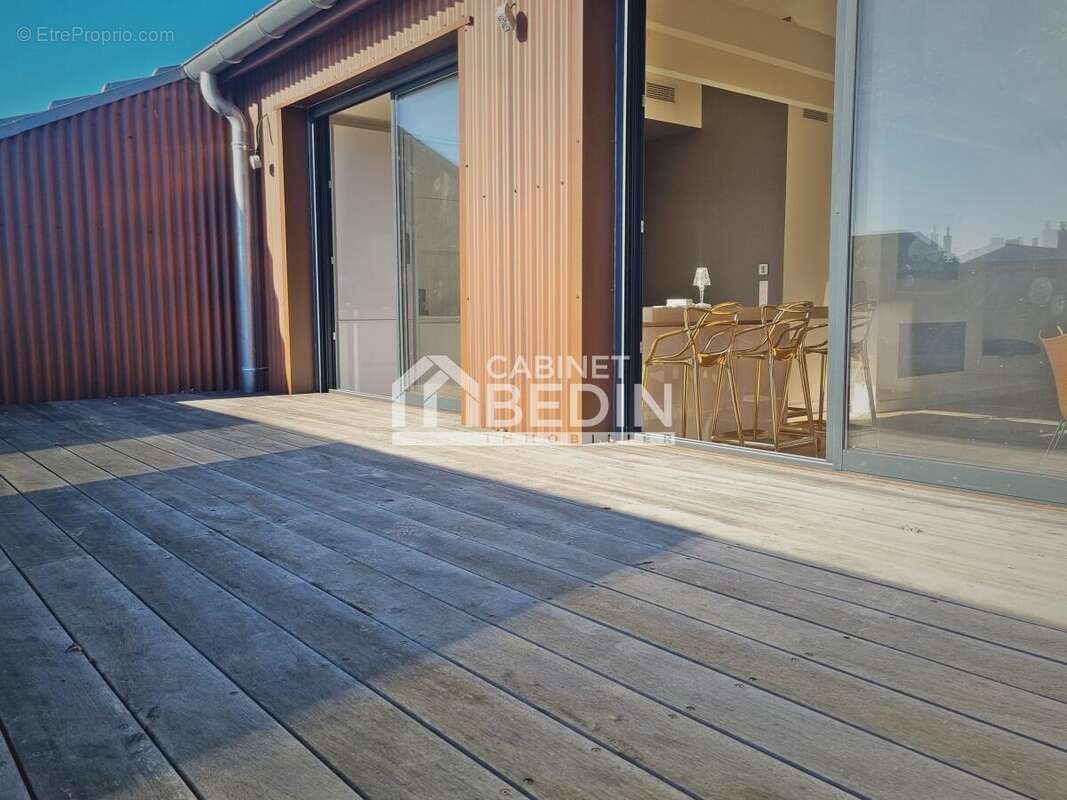 Appartement à BORDEAUX
