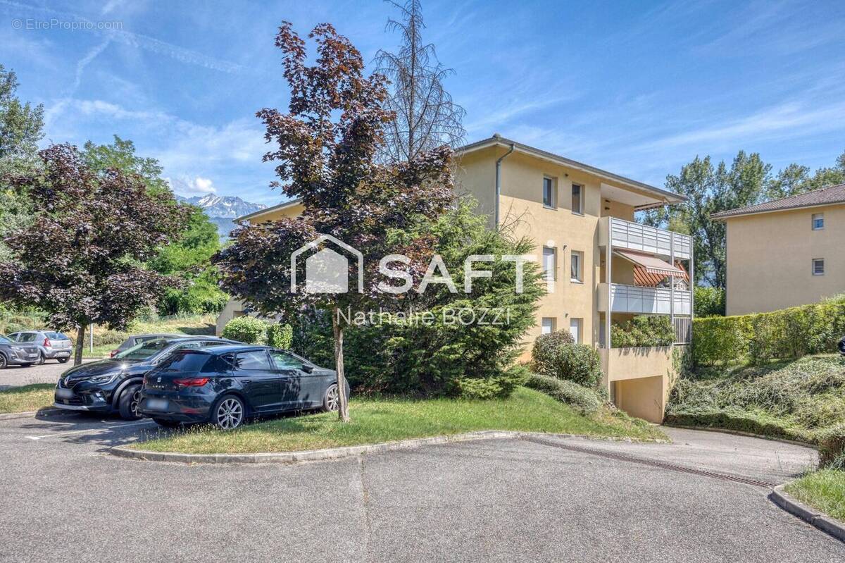 Photo 1 - Appartement à SAINT-NAZAIRE-LES-EYMES