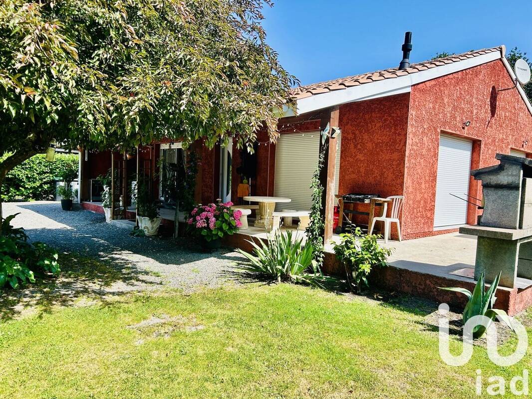 Photo 1 - Maison à VENDAYS-MONTALIVET