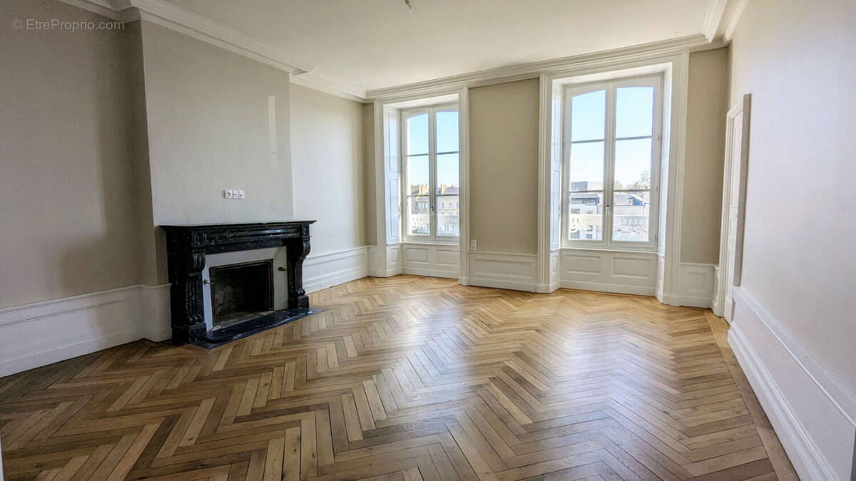 Appartement à LAVAL
