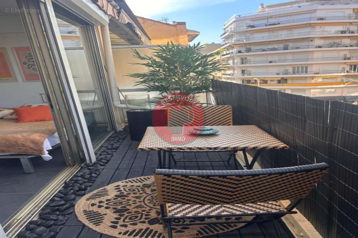 Appartement à CANNES
