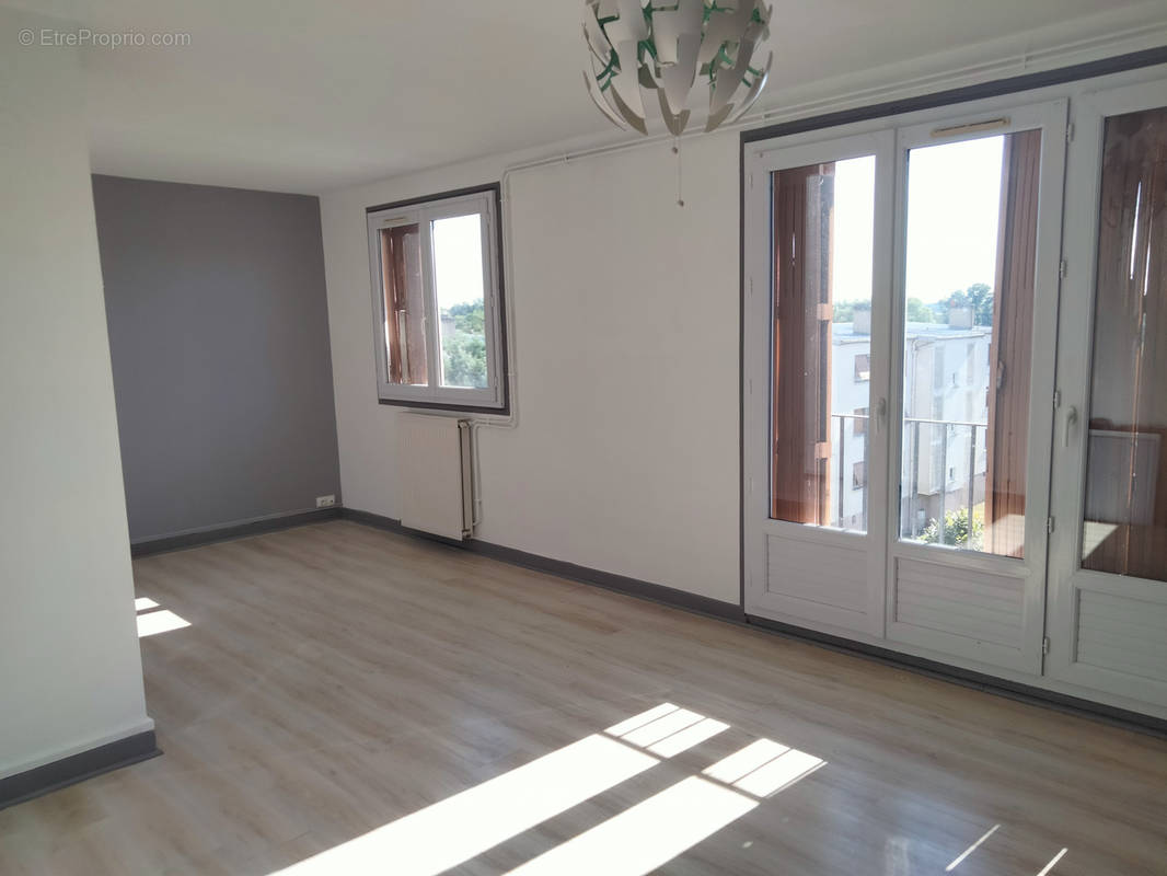 Appartement à DECIZE