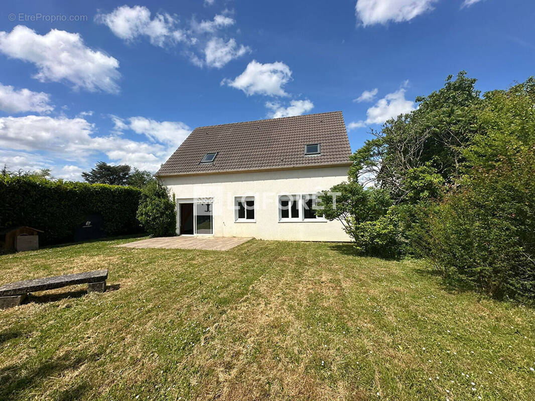 Maison à ARPAJON