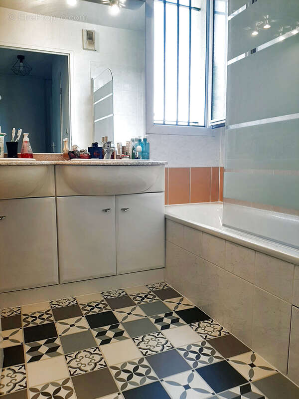 Appartement à POMPERTUZAT