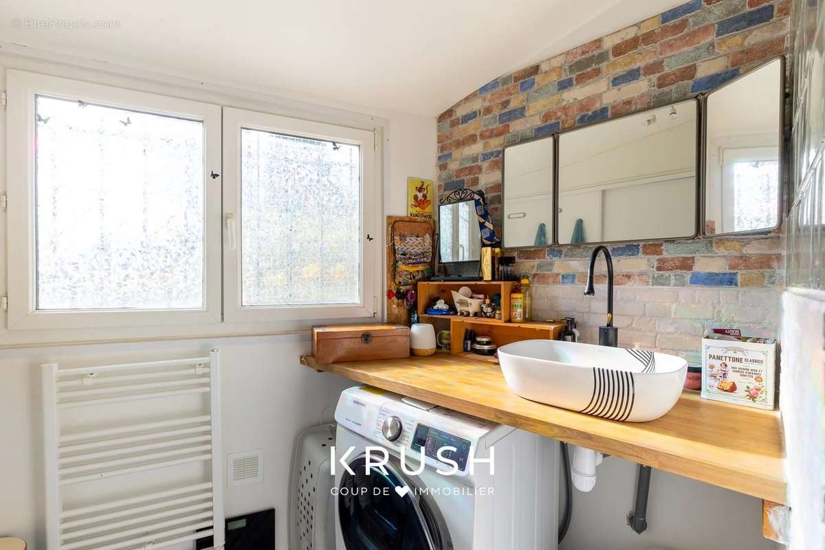 Appartement à MARSEILLE-13E