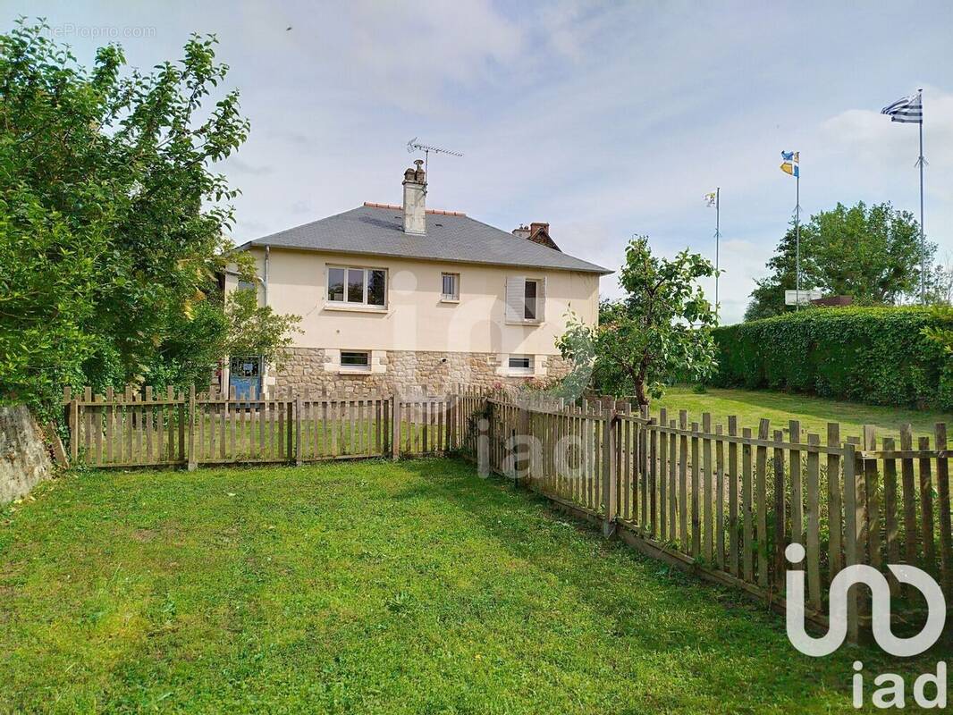 Photo 1 - Maison à DOL-DE-BRETAGNE