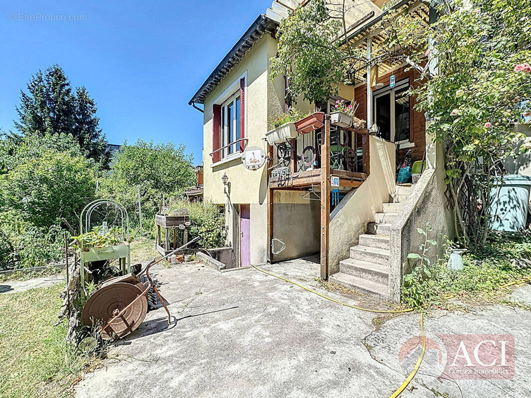 Maison à DEUIL-LA-BARRE