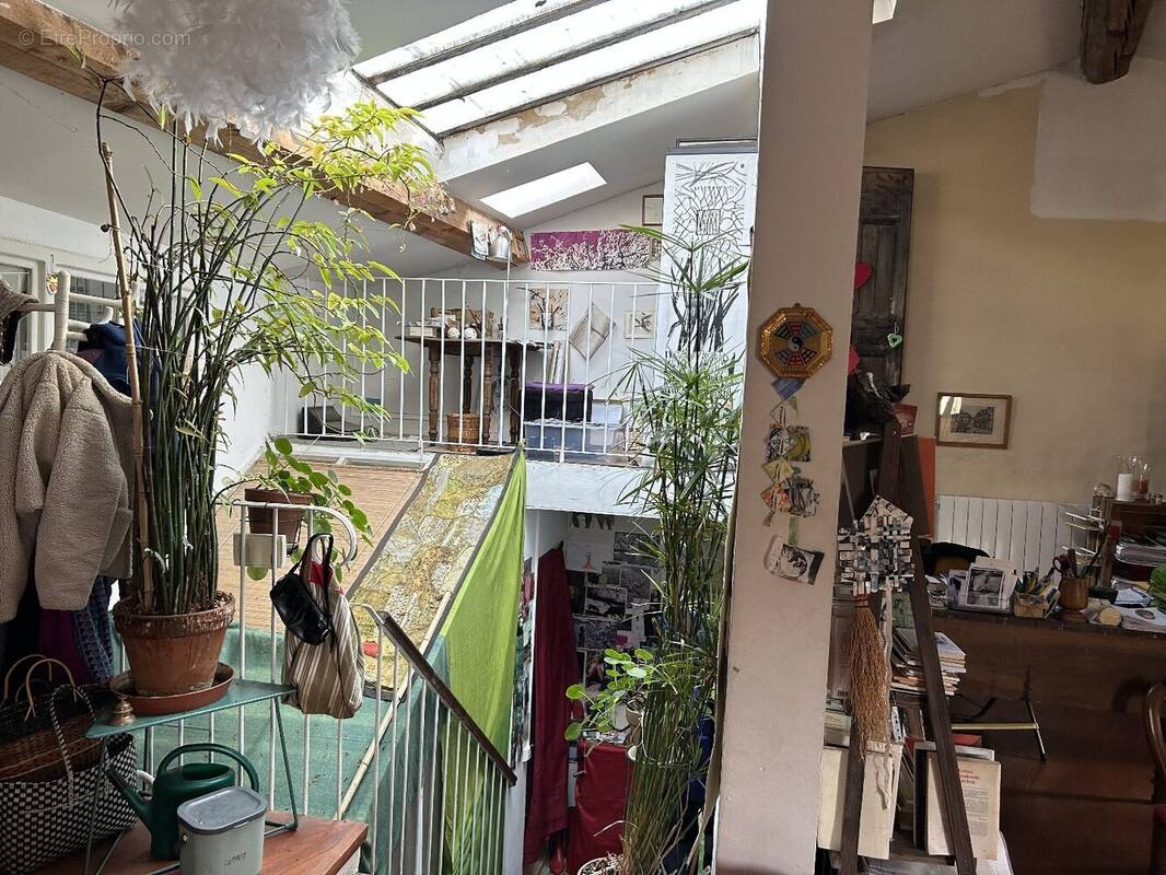 Maison à LASALLE