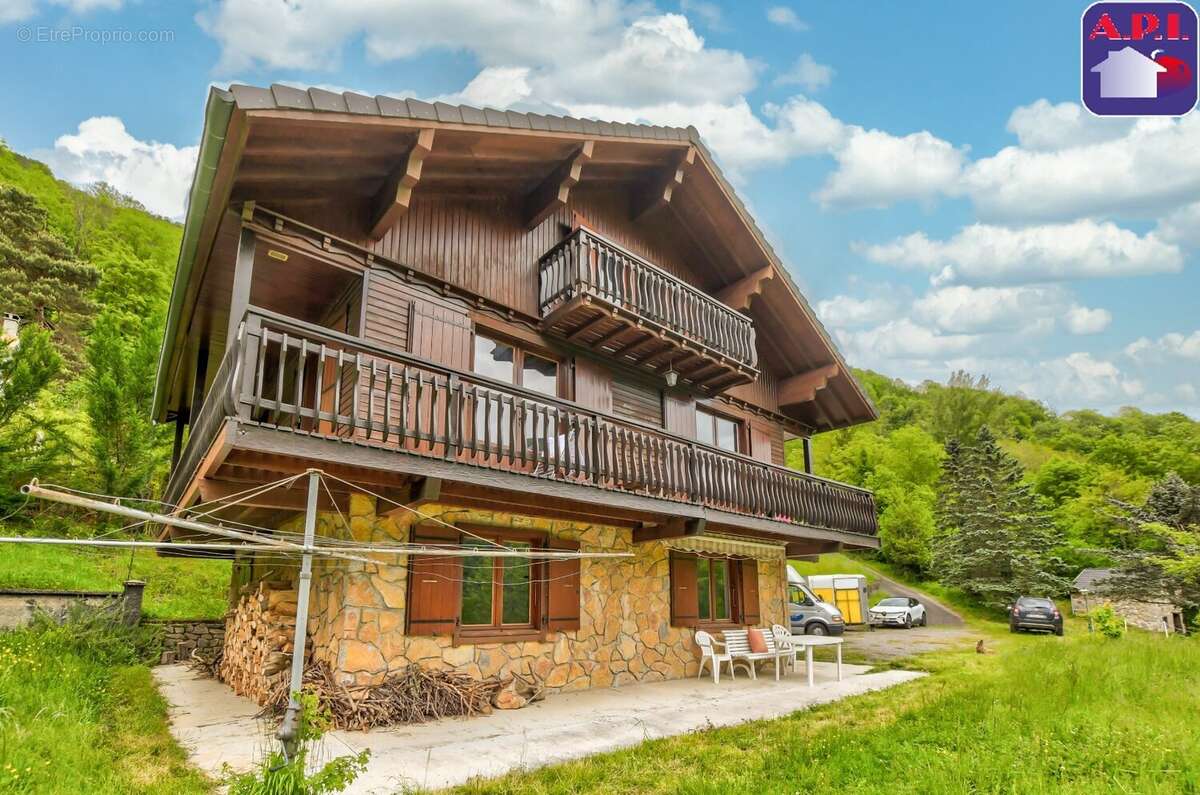 Maison à VICDESSOS