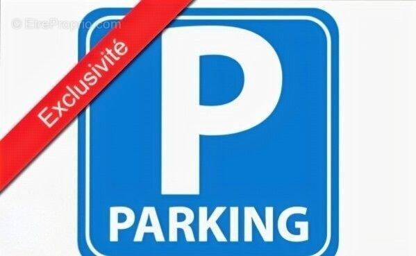 Parking à VENELLES