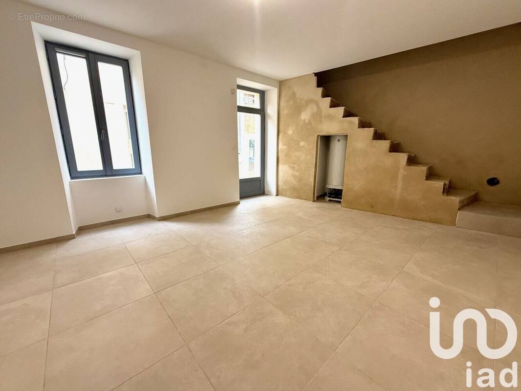 Photo 1 - Appartement à SUZE-LA-ROUSSE