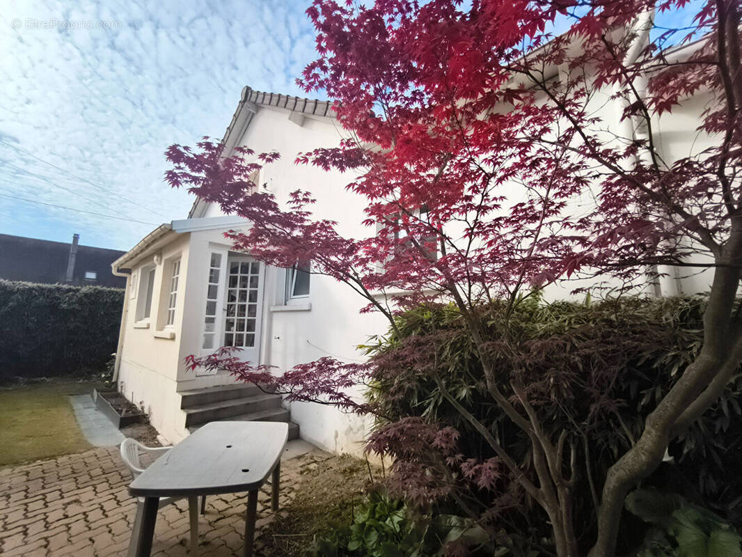 Maison à OUISTREHAM