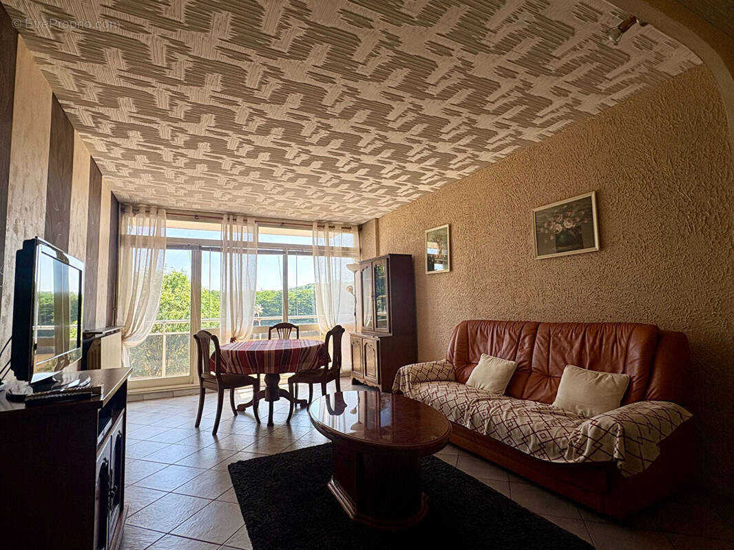 Appartement à LIVRY-GARGAN
