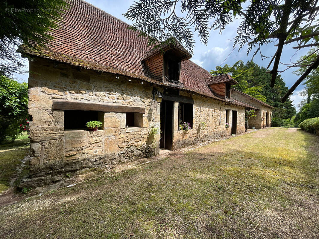 Maison à CHERVEIX-CUBAS