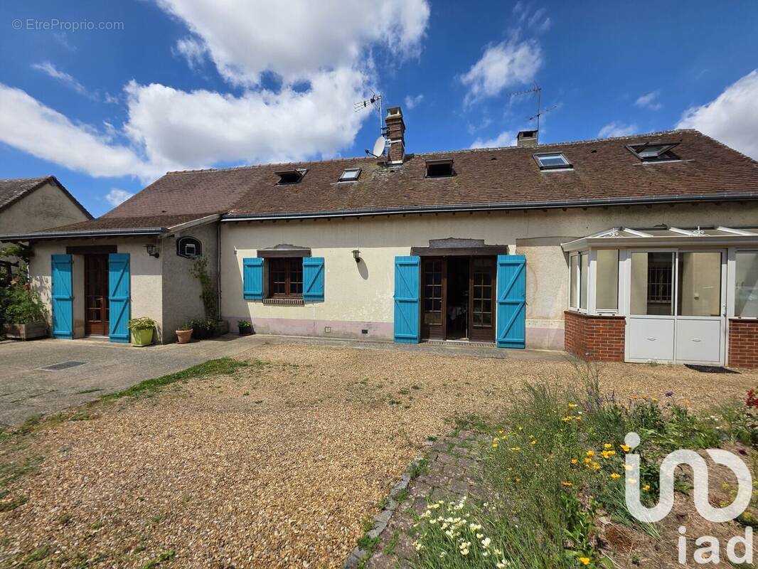 Photo 1 - Maison à LURAY