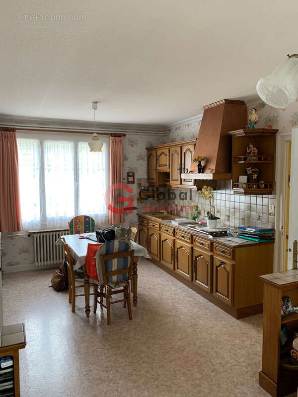 Maison à CHAMBERET