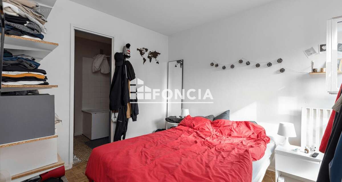 Appartement à MONT-SAINT-AIGNAN
