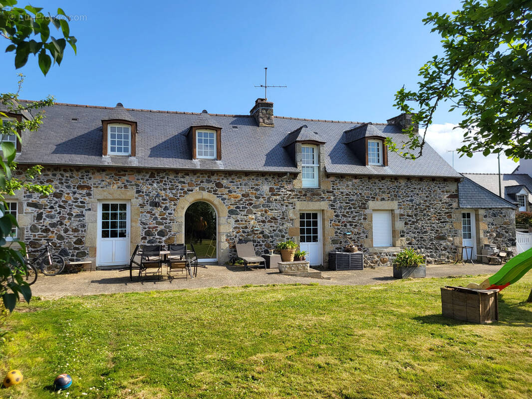 Maison à PLEBOULLE