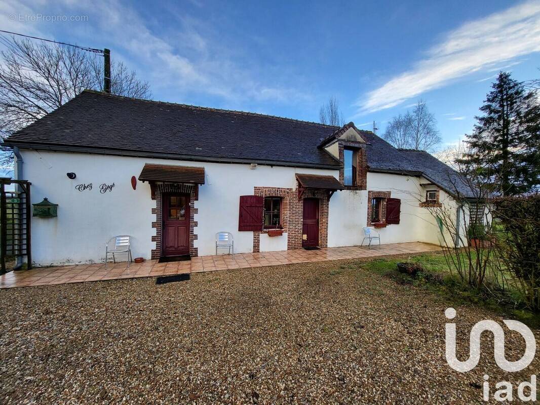 Photo 1 - Maison à LONGNY-AU-PERCHE