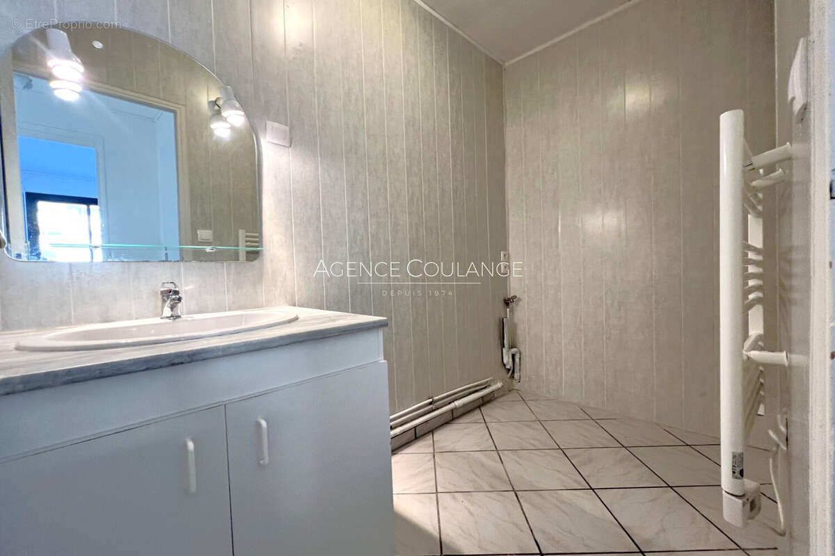 Appartement à MARSEILLE-10E