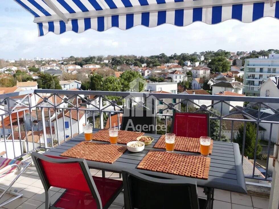 Appartement à VAUX-SUR-MER
