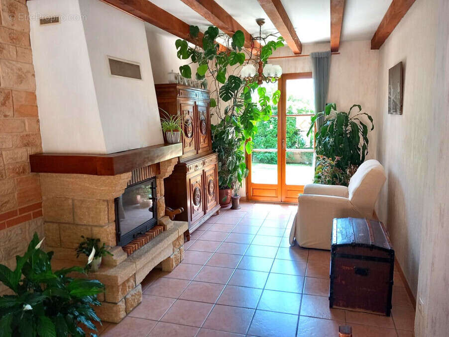 Maison à SAINT-LOUP-CAMMAS