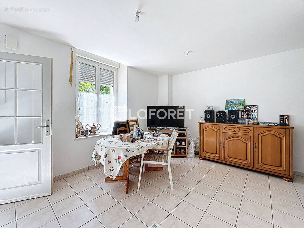 Appartement à NEUFCHATEAU