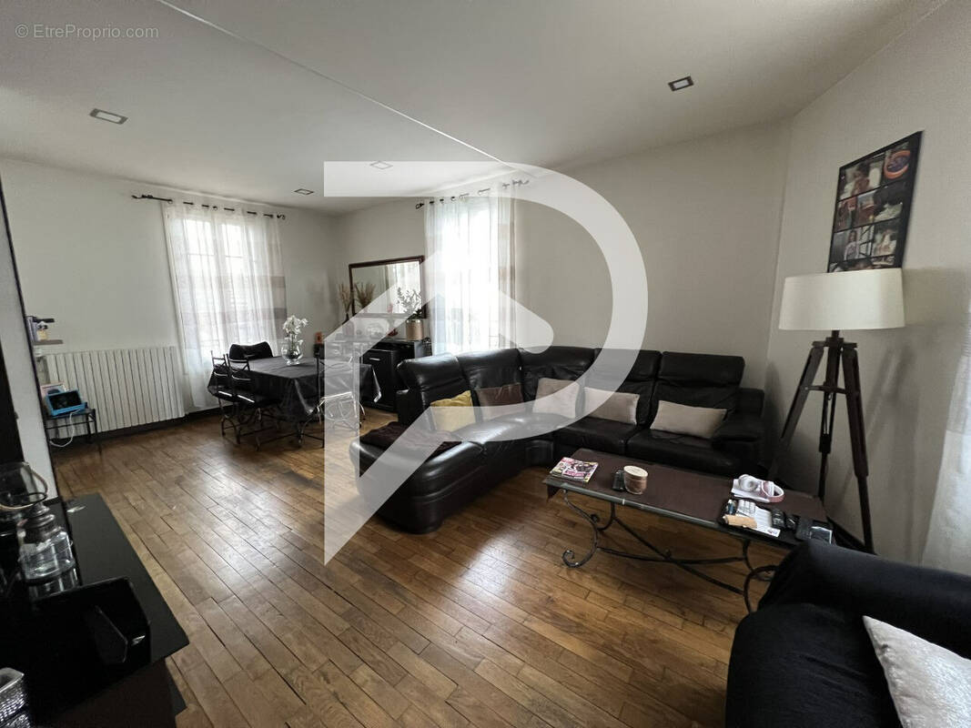 Maison à DRANCY