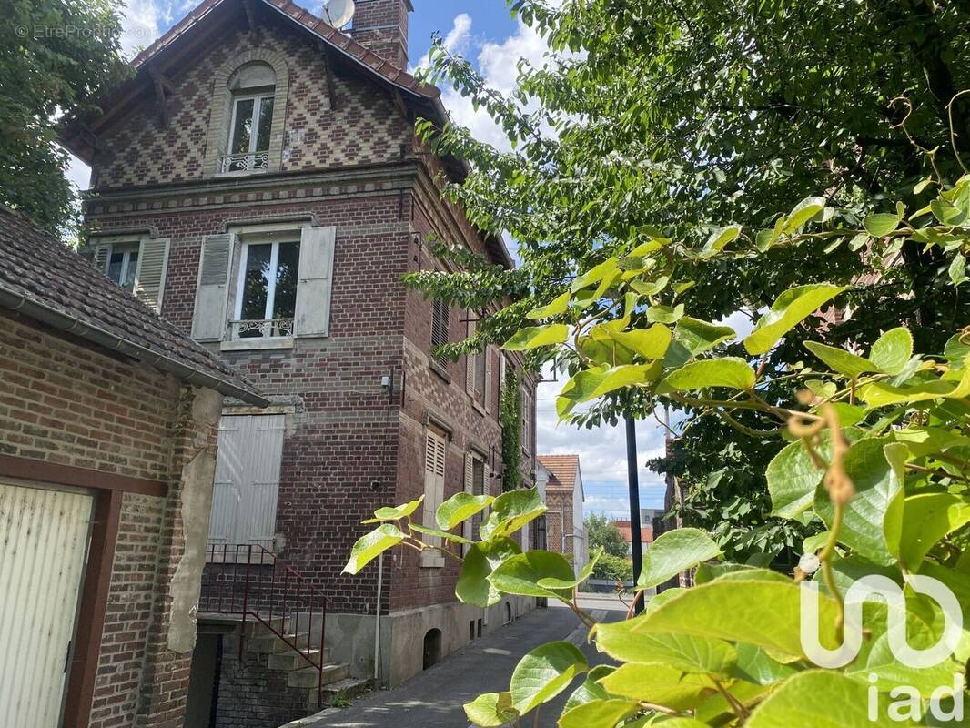 Photo 1 - Maison à VENETTE