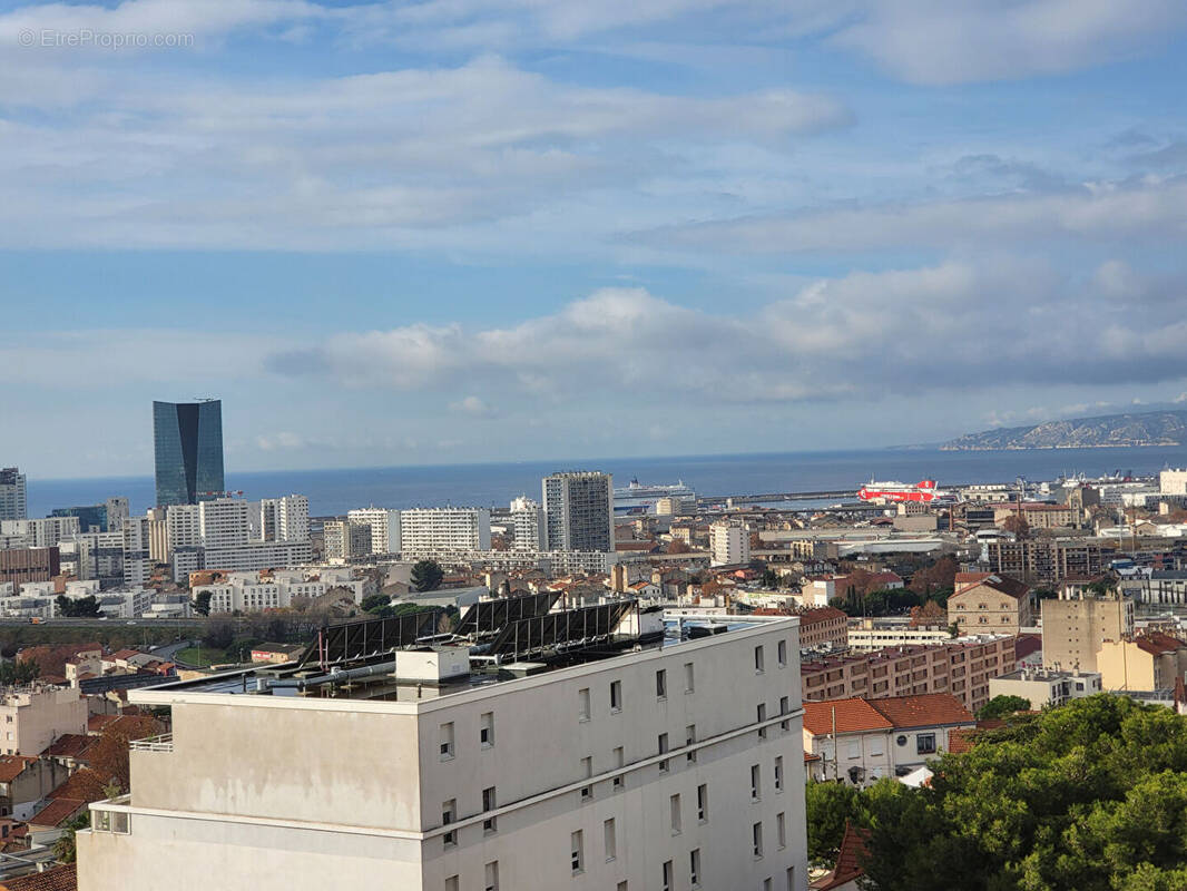 Appartement à MARSEILLE-14E